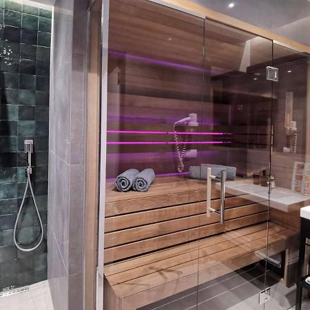 Jacuzzi Apartments Краків Екстер'єр фото
