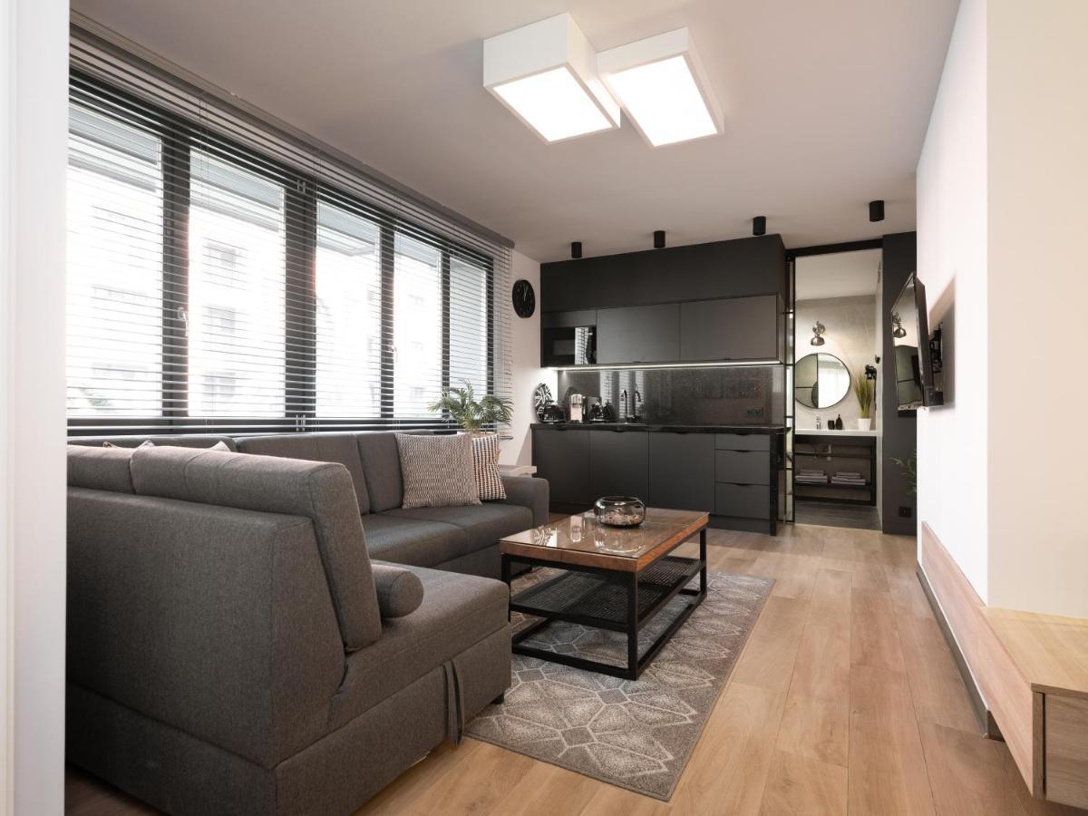 Jacuzzi Apartments Краків Екстер'єр фото