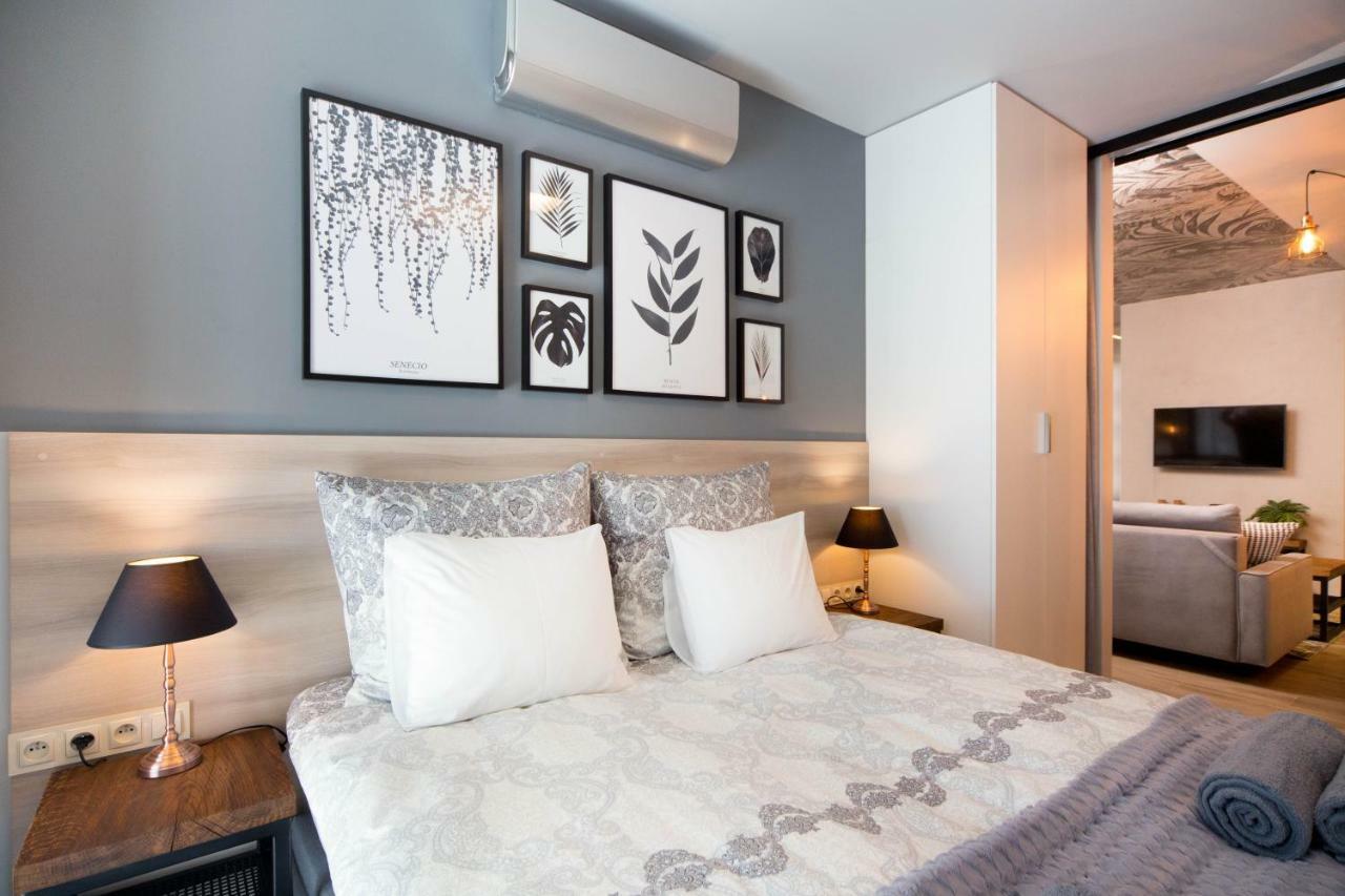 Jacuzzi Apartments Краків Екстер'єр фото